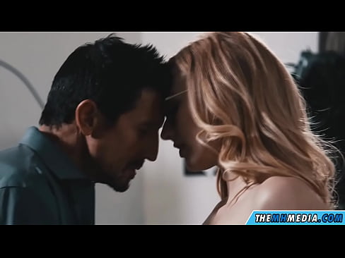 ❤️ Rómantískt kynlíf með druslulegri ljósku ❌ Klám hjá okkur